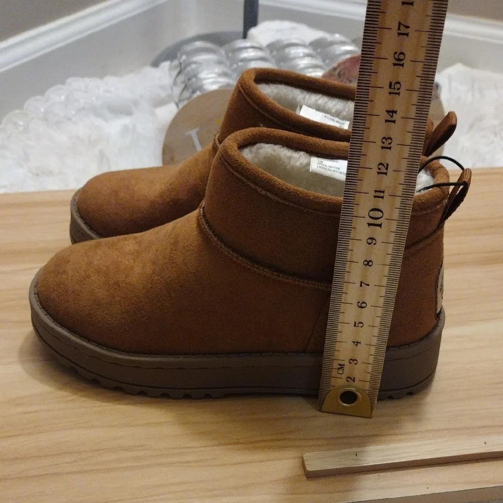 White Mountain Kids Brown Fleece Lined Boots Girl Size 12 🆕